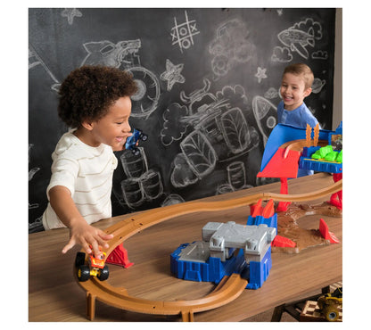 Jam Supercharge Speedway Playset with 2 Monster Trucks